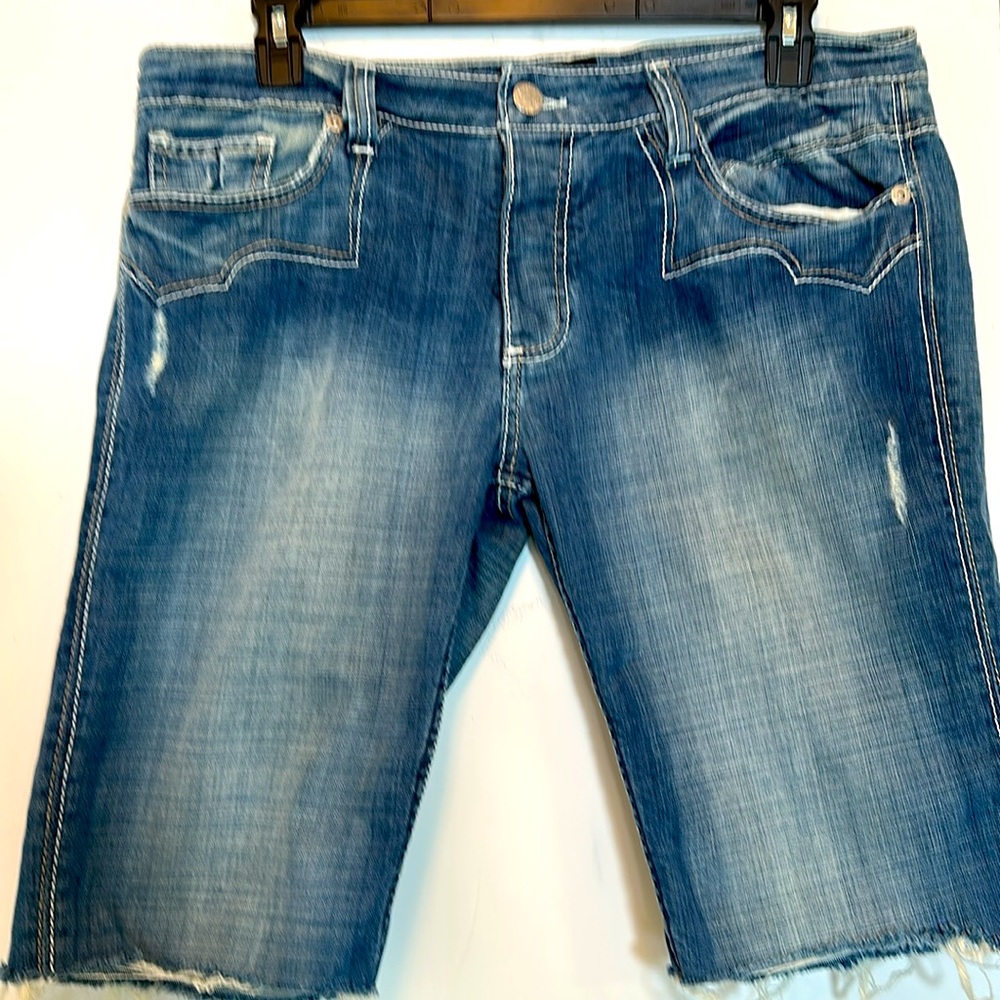 Antik Cotton Denim Blue Jean Shorts 38 like new - Picture 3 of 13